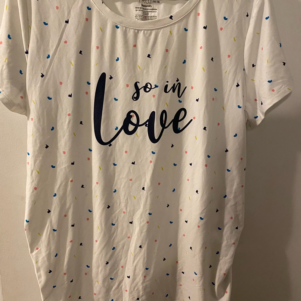 Maternity tee
